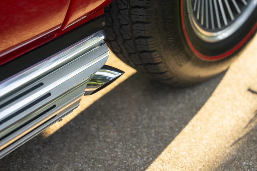 1965 Chevrolet Corvette C2 - Image 25 of 31