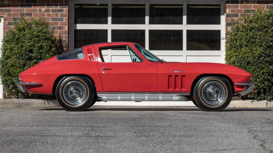 1965 Chevrolet Corvette C2 - Image 10 of 22