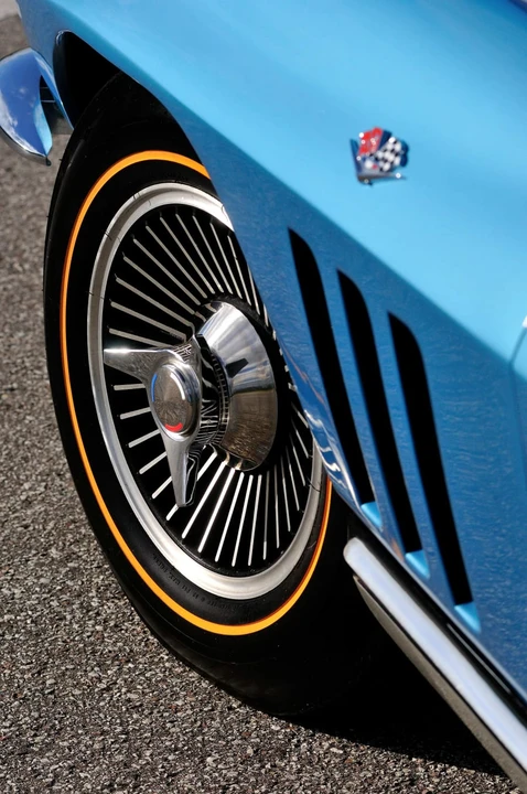 1965 Chevrolet Corvette C2 - Image 10 of 10