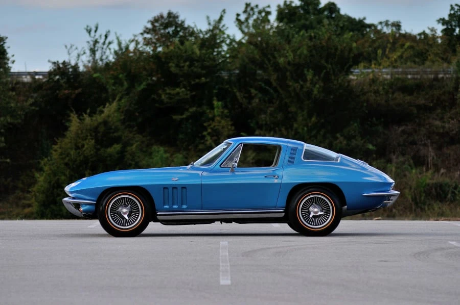 1965 Chevrolet Corvette C2 - Image 2 of 10