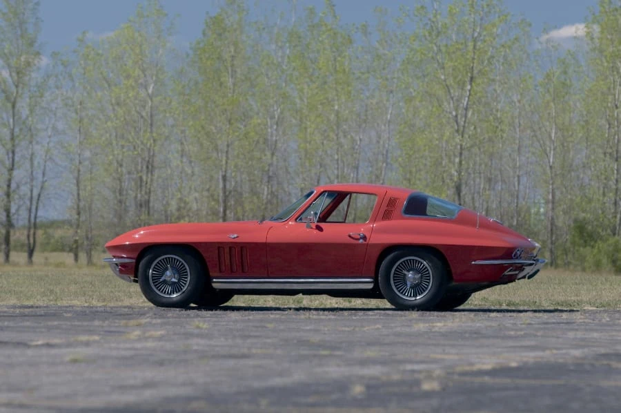 1965 Chevrolet Corvette C2 - Image 2 of 12