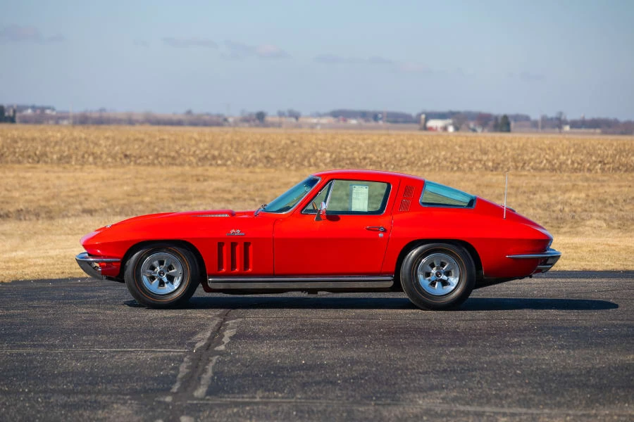 1965 Chevrolet Corvette C2 - Image 27 of 31