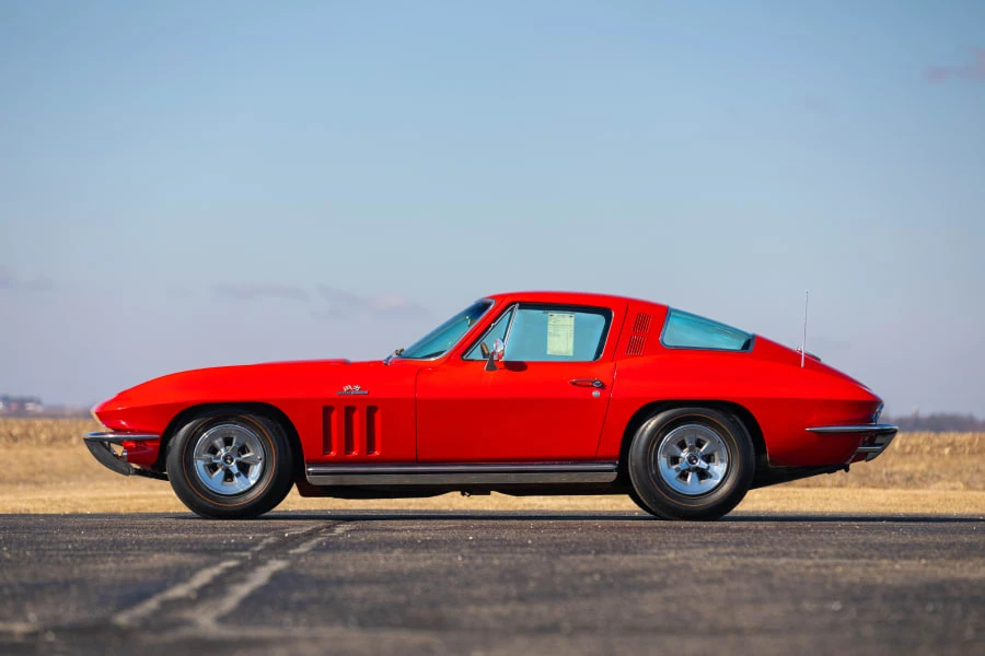 1965 Chevrolet Corvette C2 - Image 15 of 31