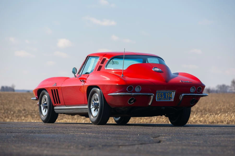 1965 Chevrolet Corvette C2 - Image 23 of 31