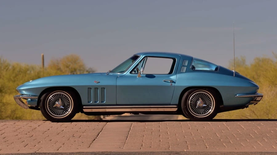 1965 Chevrolet Corvette C2 - Image 8 of 31