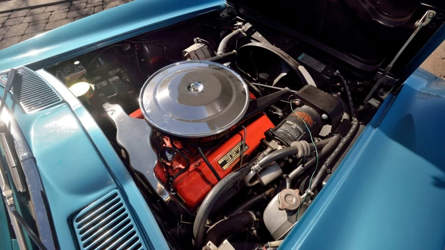 1965 Chevrolet Corvette C2 - Image 25 of 31