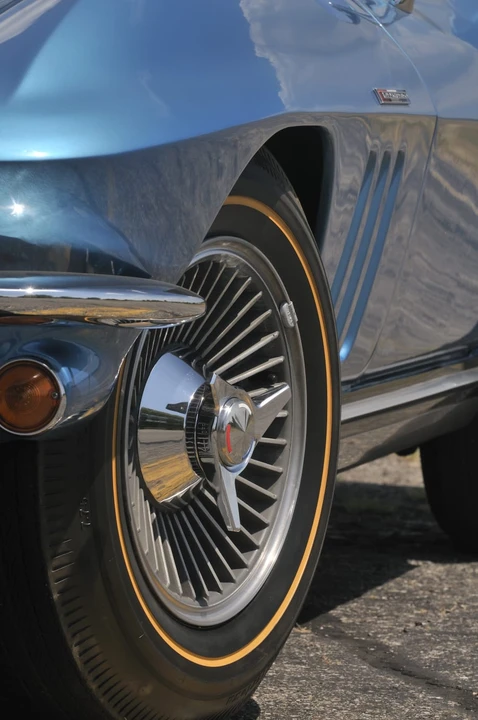 1965 Chevrolet Corvette C2 - Image 7 of 11