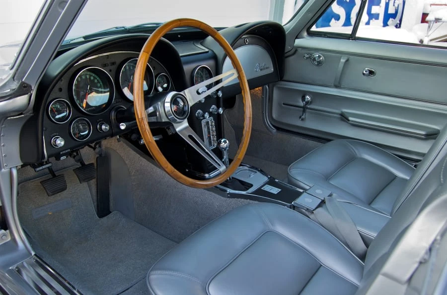 1965 Chevrolet Corvette C2 - Image 4 of 8