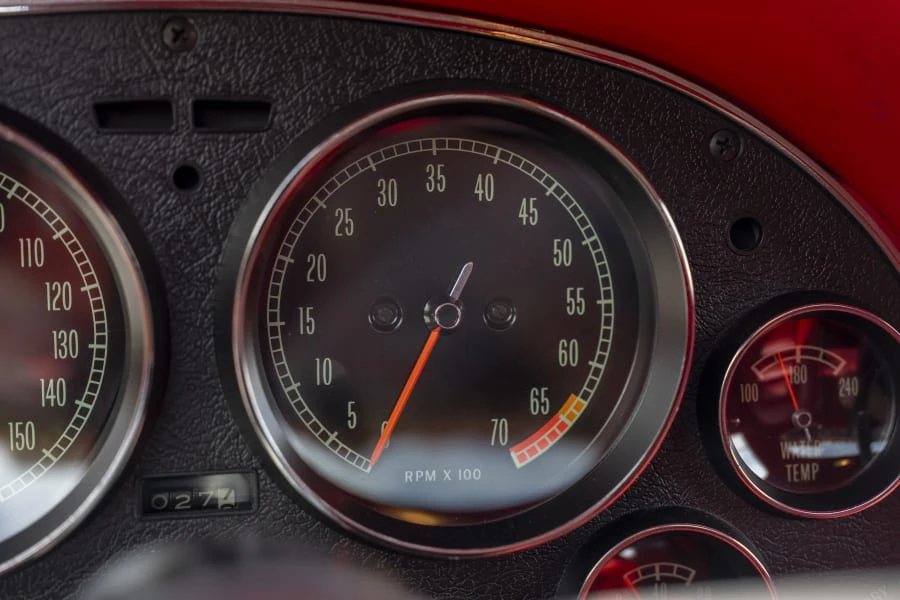 1965 Chevrolet Corvette C2 - Image 30 of 31