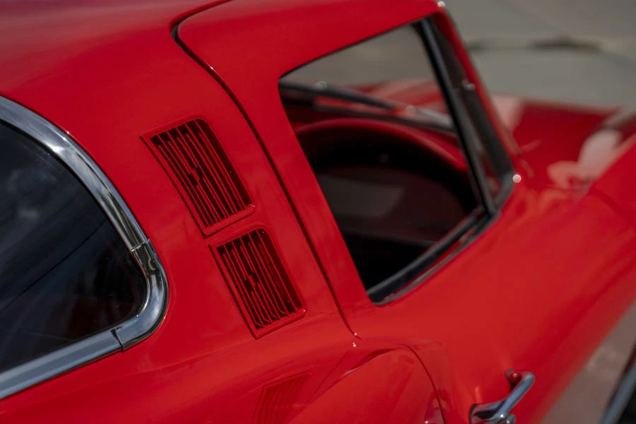 1965 Chevrolet Corvette C2 - Image 13 of 31