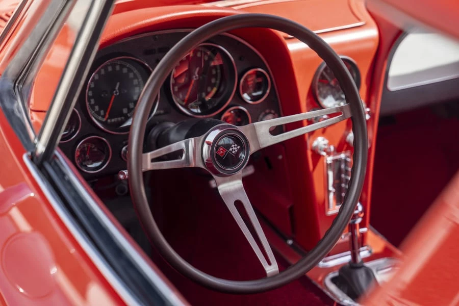 1965 Chevrolet Corvette C2 - Image 20 of 31
