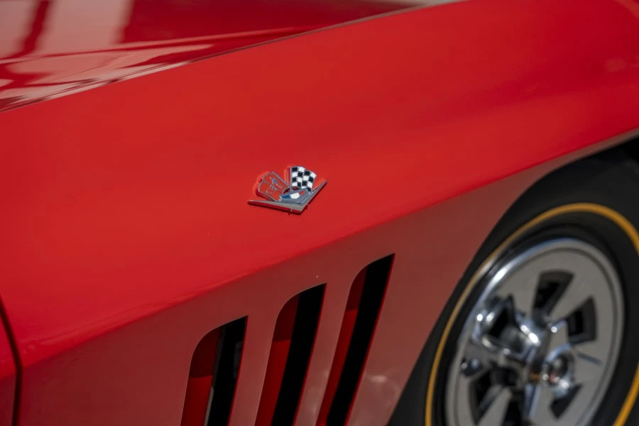 1965 Chevrolet Corvette C2 - Image 11 of 31