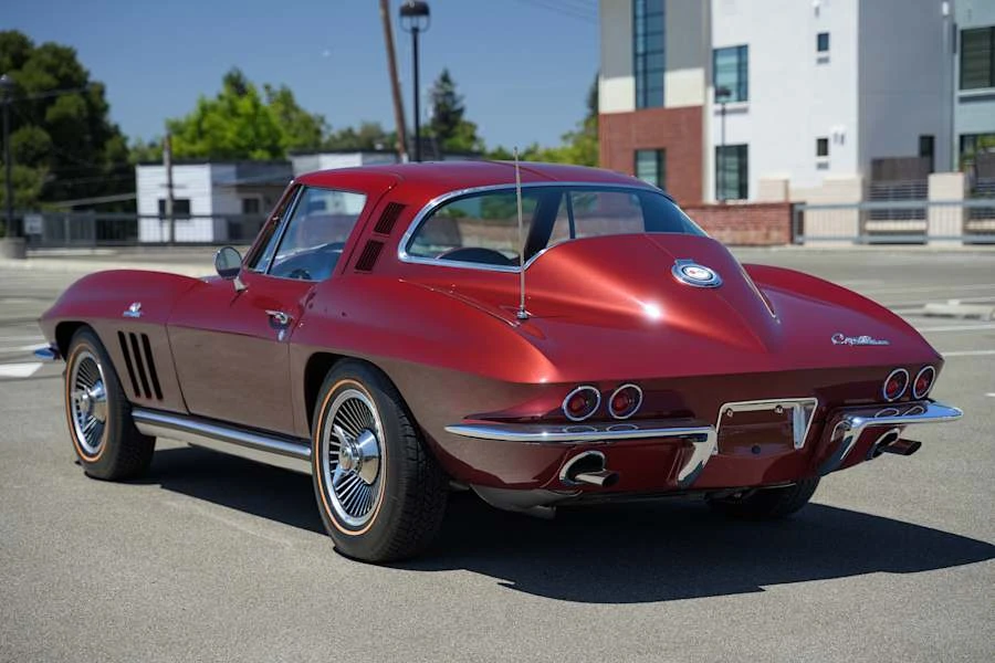 1965 Chevrolet Corvette C2 - Image 7 of 31
