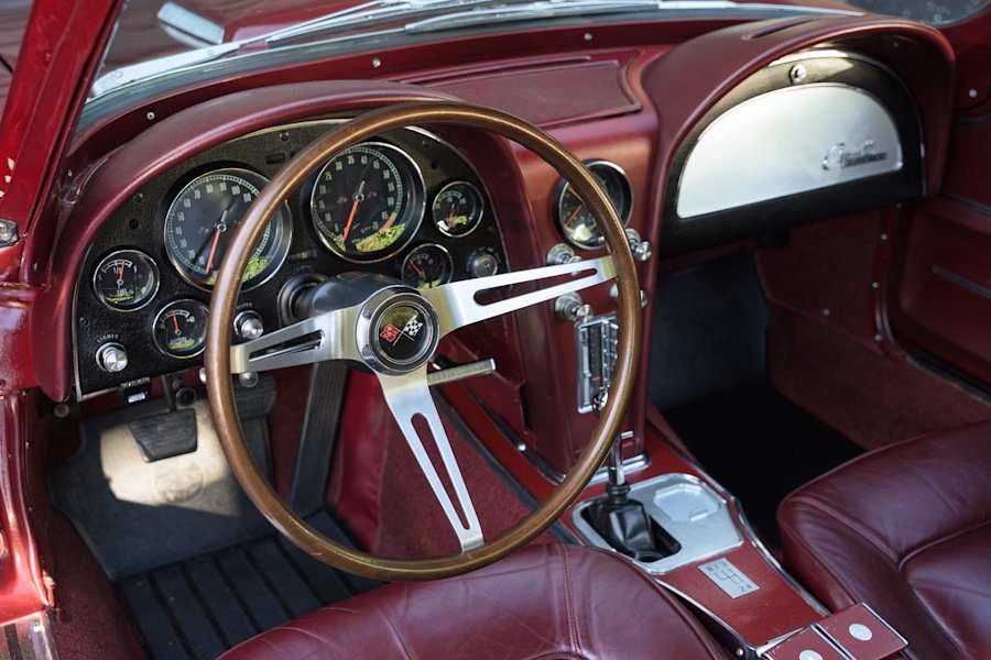 1965 Chevrolet Corvette C2 - Image 31 of 31