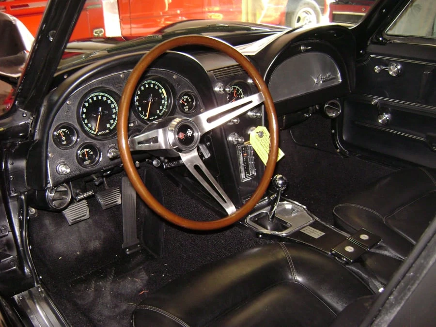 1965 Chevrolet Corvette C2 - Image 4 of 7