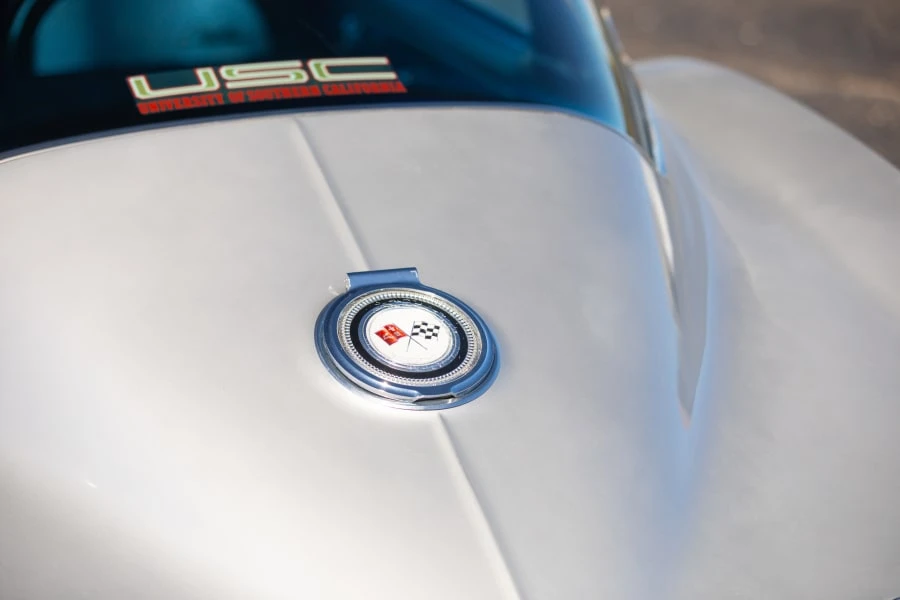 1965 Chevrolet Corvette C2 - Image 21 of 31