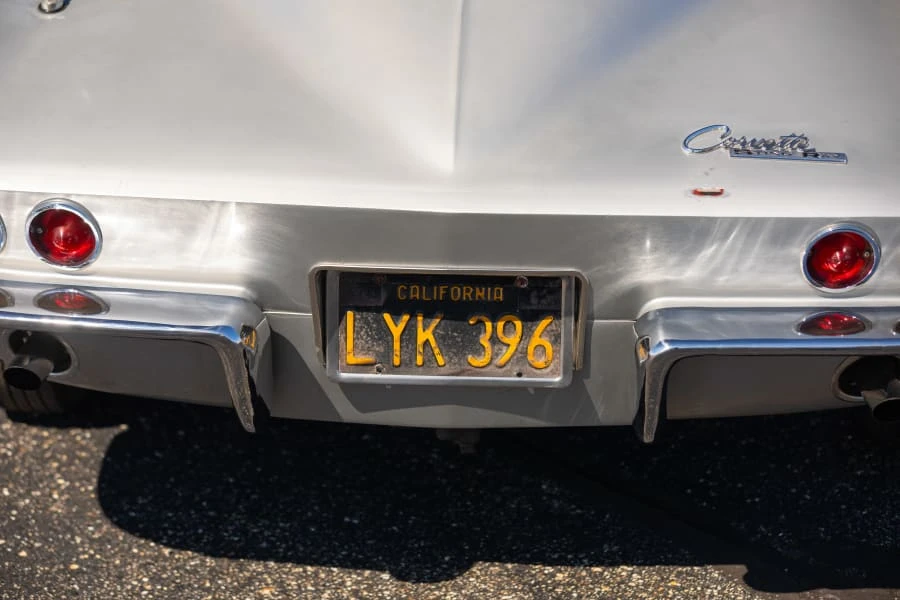 1965 Chevrolet Corvette C2 - Image 19 of 31