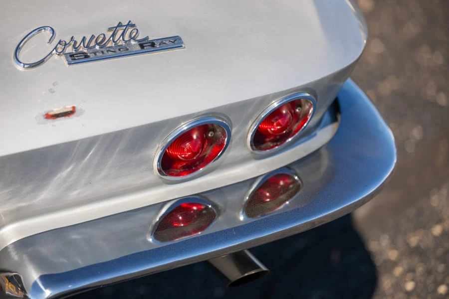 1965 Chevrolet Corvette C2 - Image 16 of 31