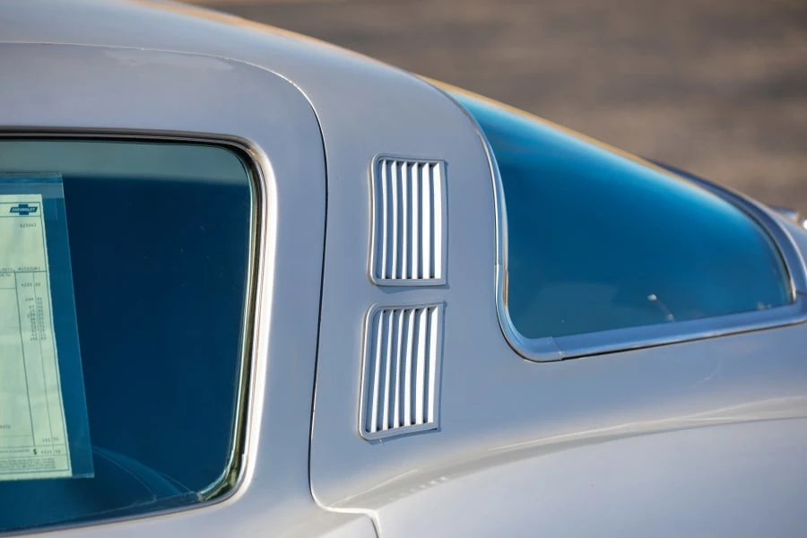 1965 Chevrolet Corvette C2 - Image 22 of 31