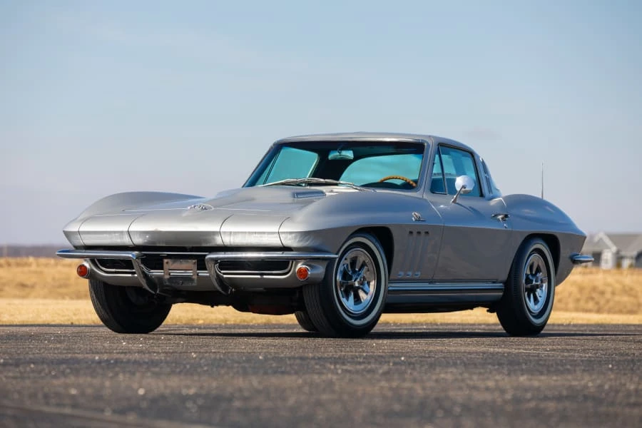 1965 Chevrolet Corvette C2 - Image 11 of 31
