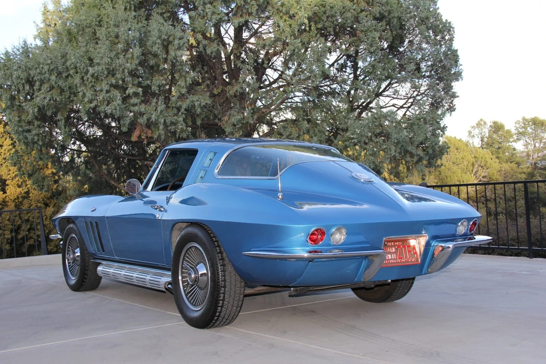 1965 Chevrolet Corvette C2 - Image 10 of 31