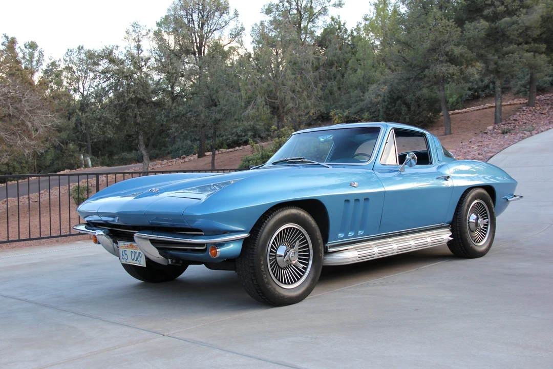 1965 Chevrolet Corvette C2 - Image 5 of 31