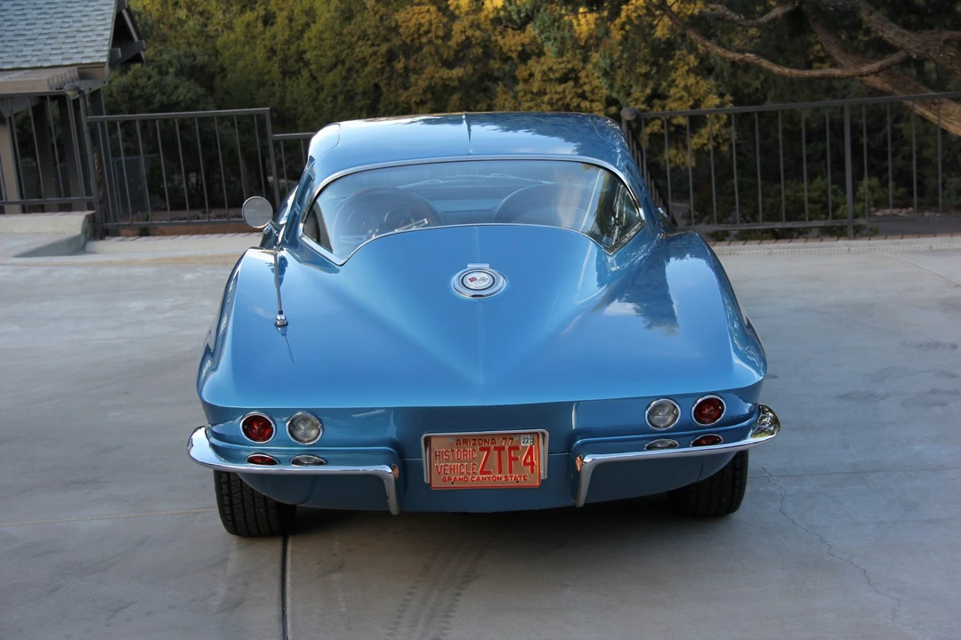 1965 Chevrolet Corvette C2 - Image 11 of 31