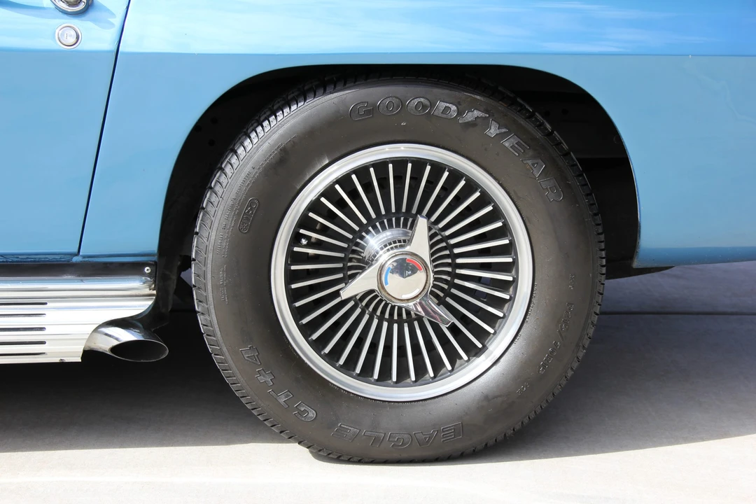 1965 Chevrolet Corvette C2 - Image 29 of 31
