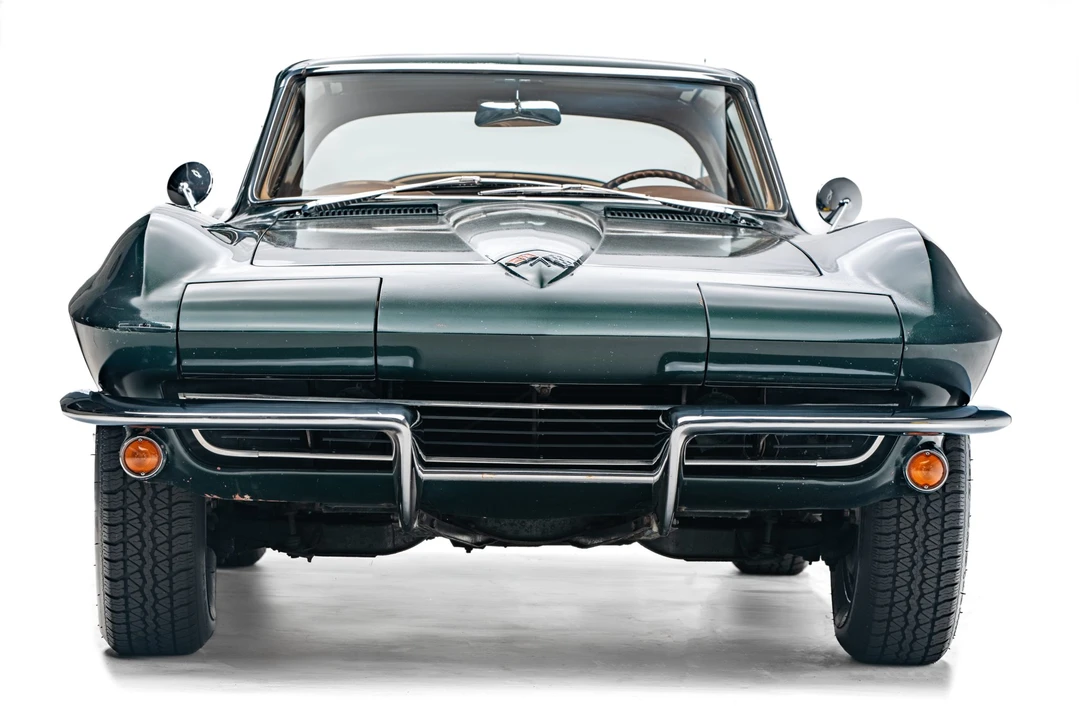 1965 Chevrolet Corvette C2 - Image 10 of 31