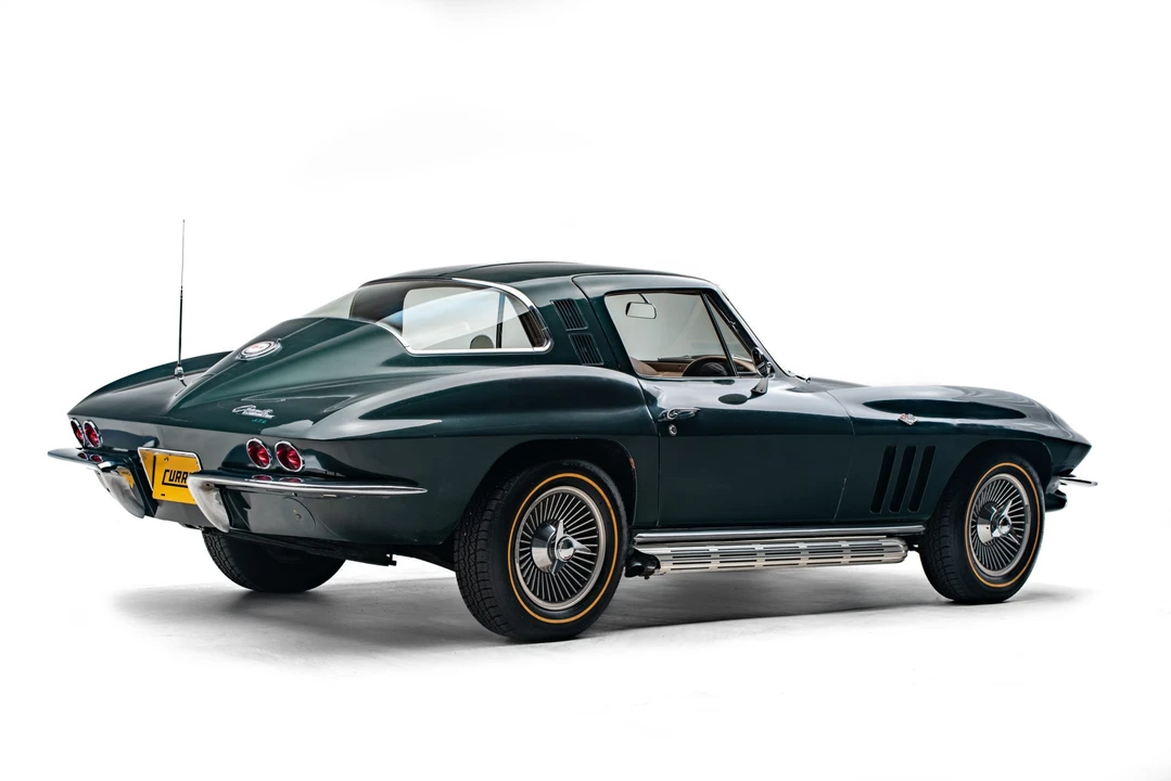 1965 Chevrolet Corvette C2 - Image 6 of 31