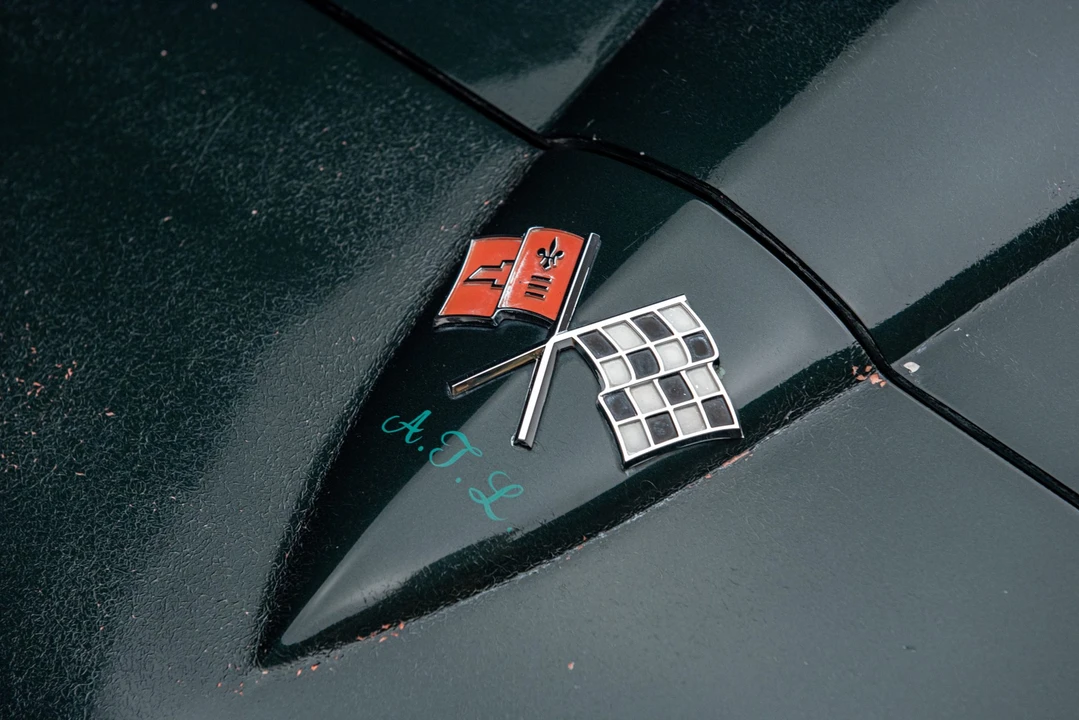 1965 Chevrolet Corvette C2 - Image 15 of 31
