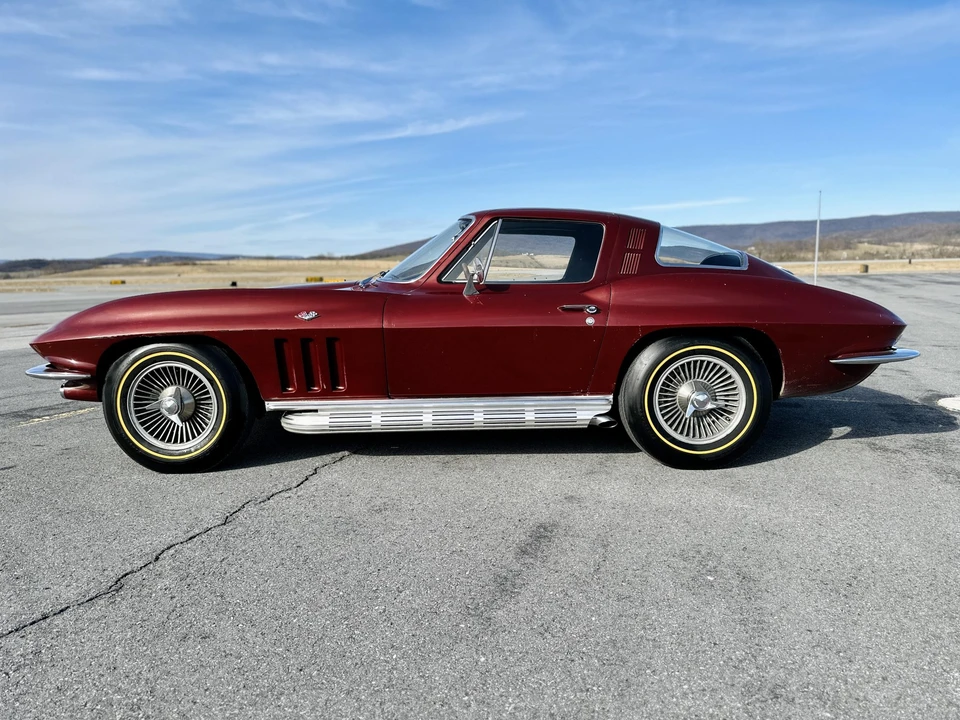 1965 Chevrolet Corvette C2 - Image 6 of 31