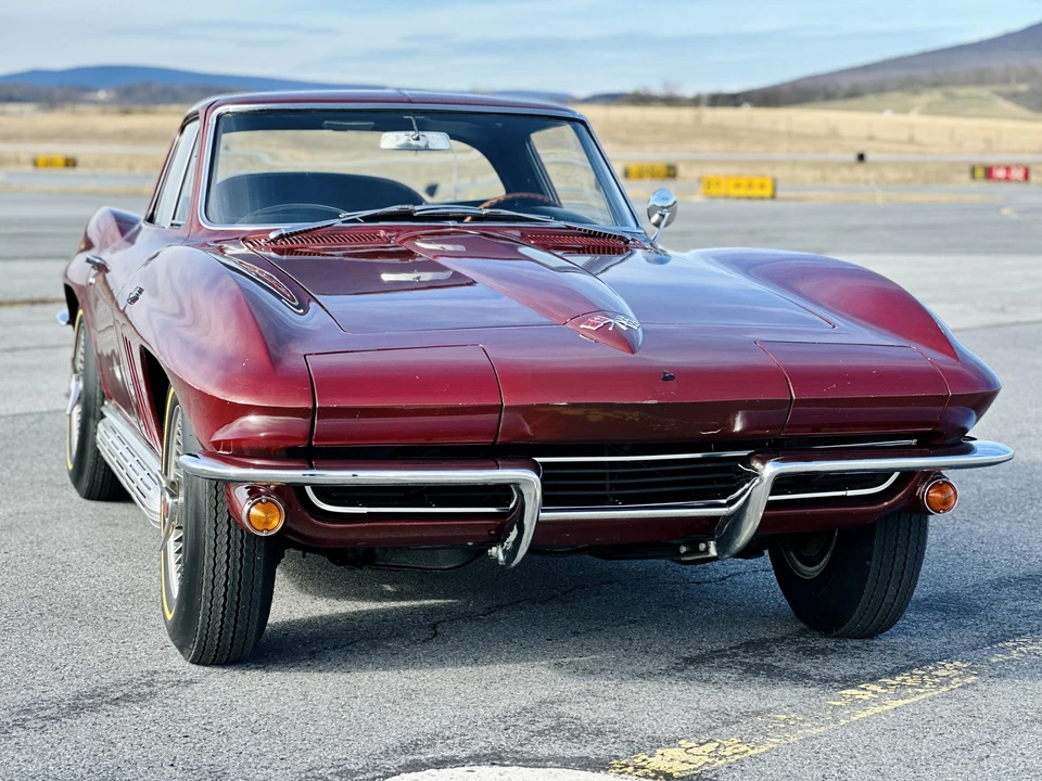 1965 Chevrolet Corvette C2 - Image 27 of 31