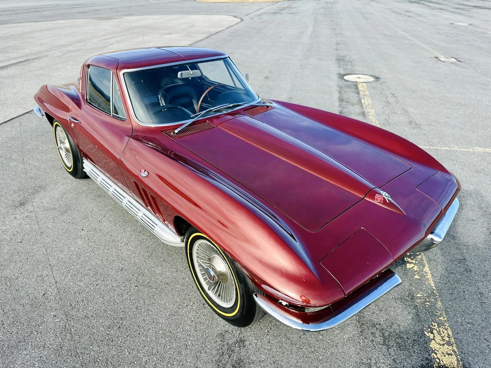 1965 Chevrolet Corvette C2 - Image 25 of 31