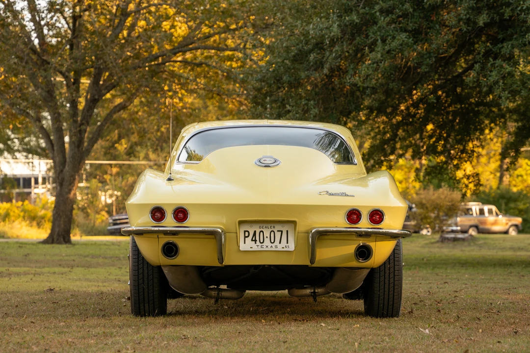 1965 Chevrolet Corvette C2 - Image 12 of 31