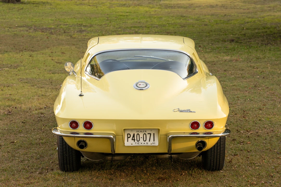 1965 Chevrolet Corvette C2 - Image 13 of 31
