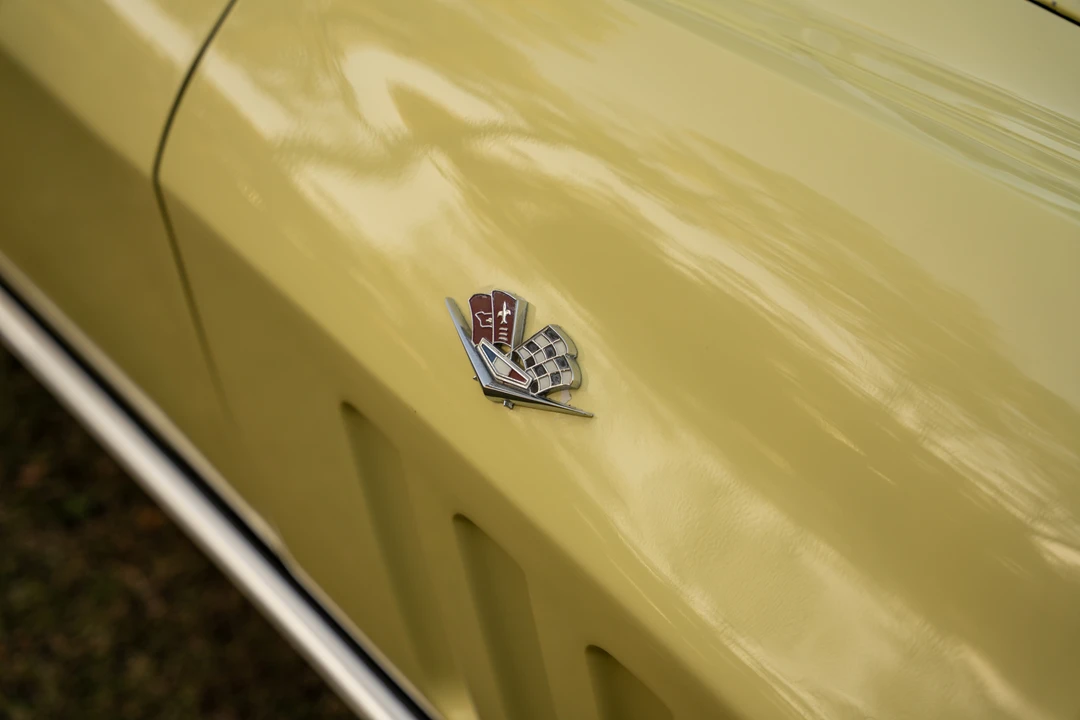 1965 Chevrolet Corvette C2 - Image 25 of 31