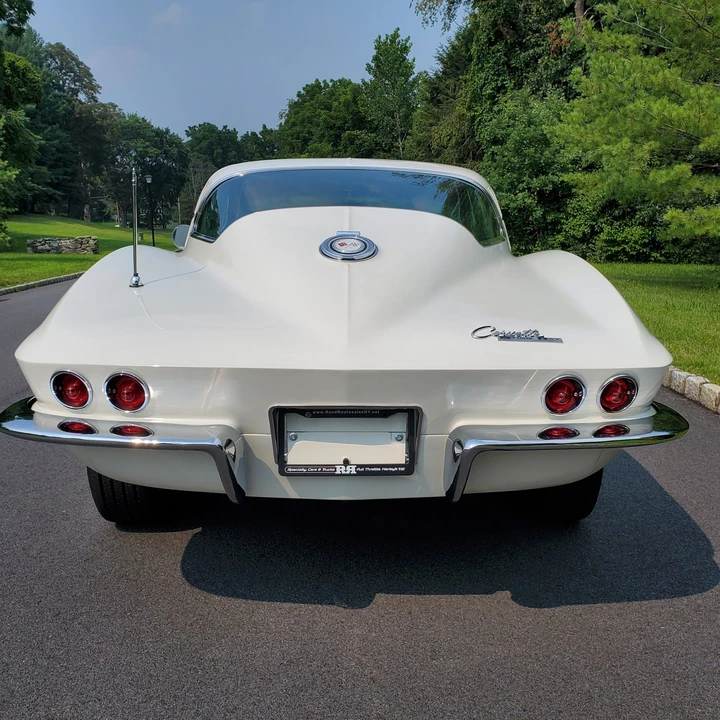 1965 Chevrolet Corvette C2 - Image 11 of 31