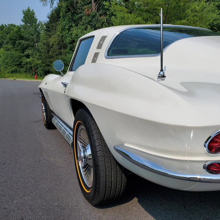 1965 Chevrolet Corvette C2 - Image 31 of 31