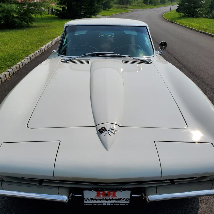 1965 Chevrolet Corvette C2 - Image 22 of 31