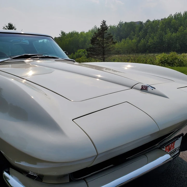 1965 Chevrolet Corvette C2 - Image 17 of 31