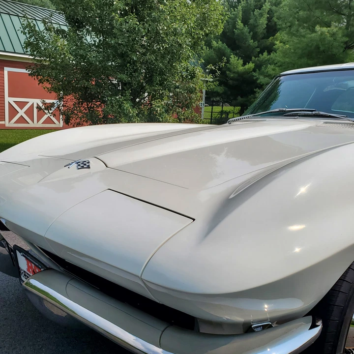 1965 Chevrolet Corvette C2 - Image 25 of 31
