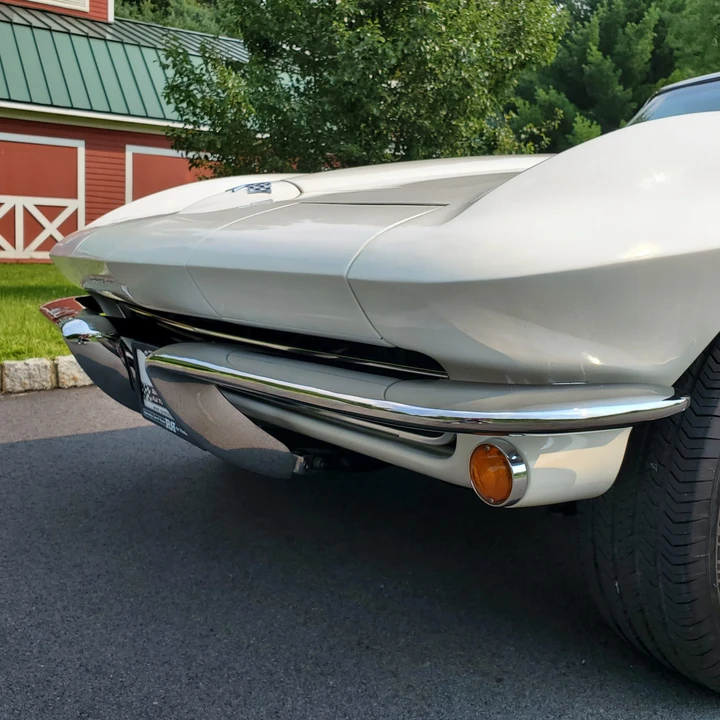 1965 Chevrolet Corvette C2 - Image 23 of 31