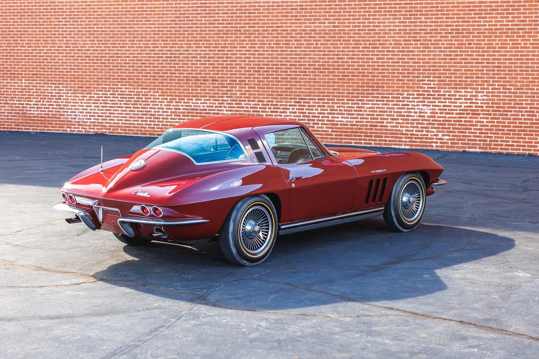 1965 Chevrolet Corvette C2 - Image 12 of 31