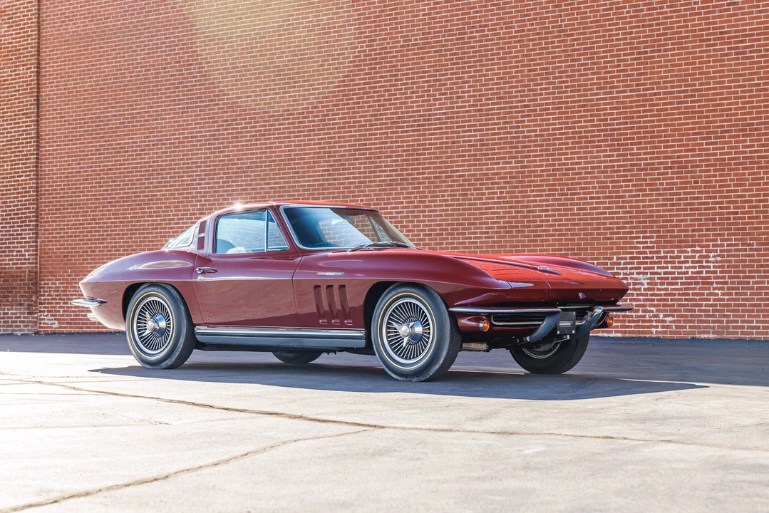 1965 Chevrolet Corvette C2 - Image 18 of 31