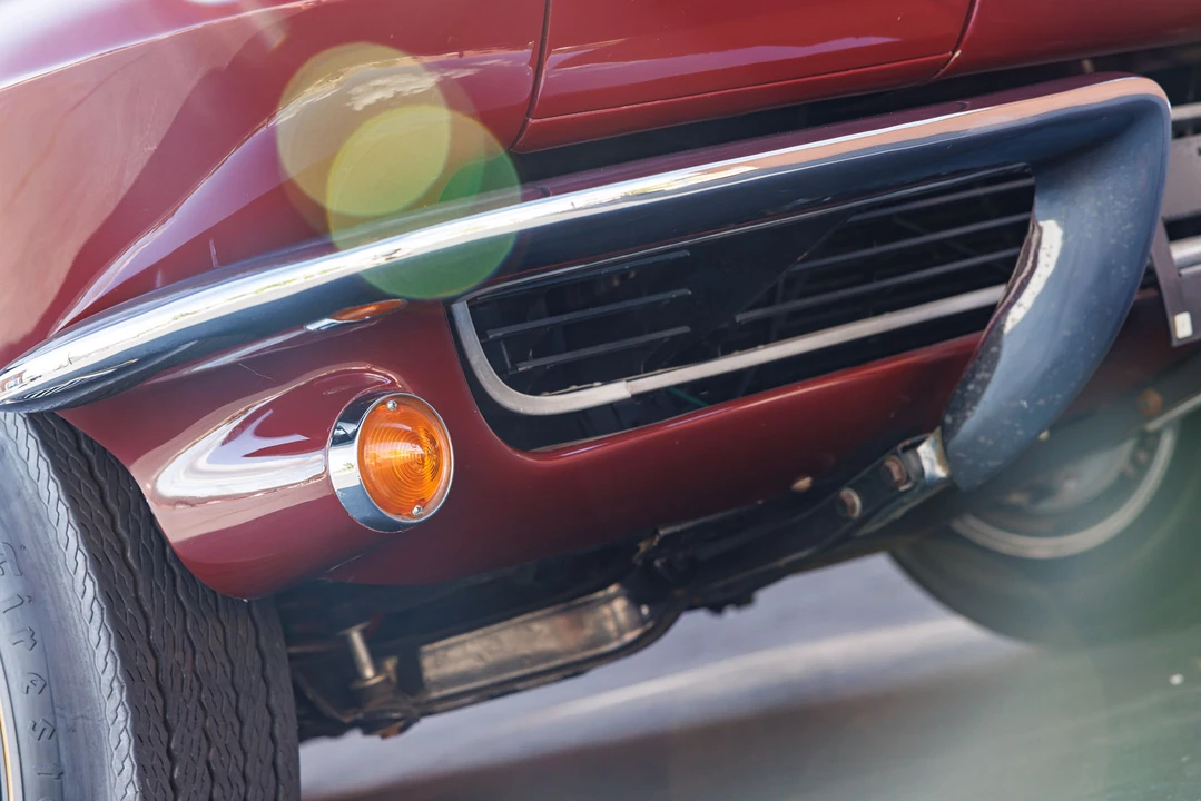 1965 Chevrolet Corvette C2 - Image 26 of 31