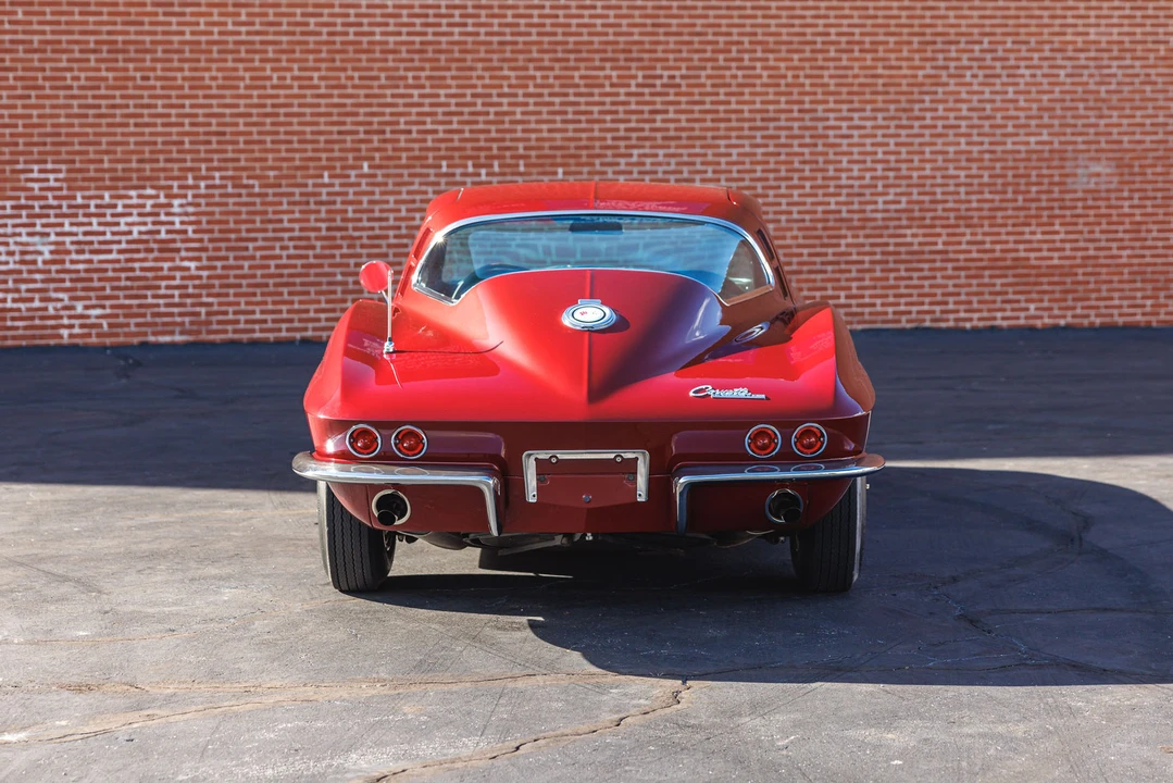 1965 Chevrolet Corvette C2 - Image 9 of 31