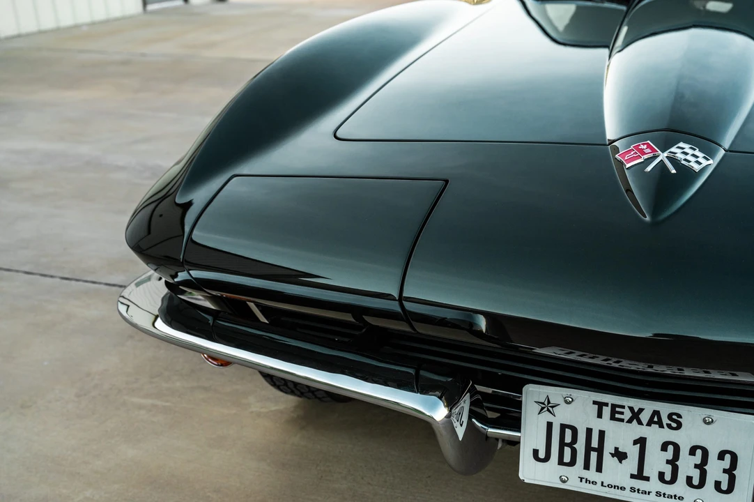 1965 Chevrolet Corvette C2 - Image 19 of 31