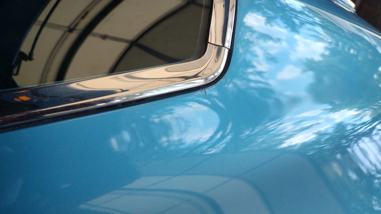 1965 Chevrolet Corvette C2 - Image 13 of 31
