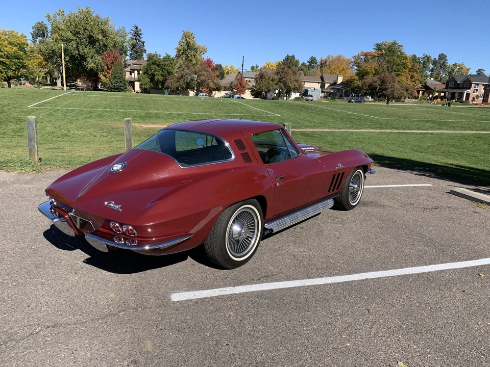 1965 Chevrolet Corvette C2 - Image 12 of 31